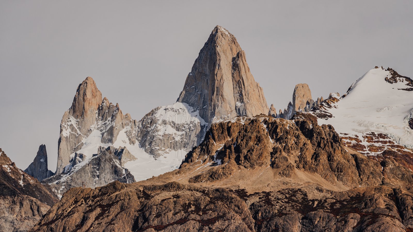 Fitz Roy massif from end to end