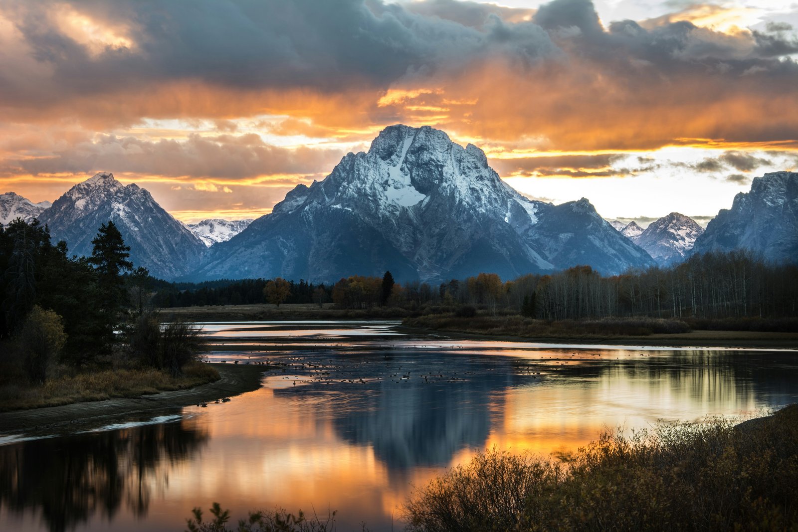 Mt. Moran reflected in the Snake River at Oxbow Bend, Grand Teton National Park