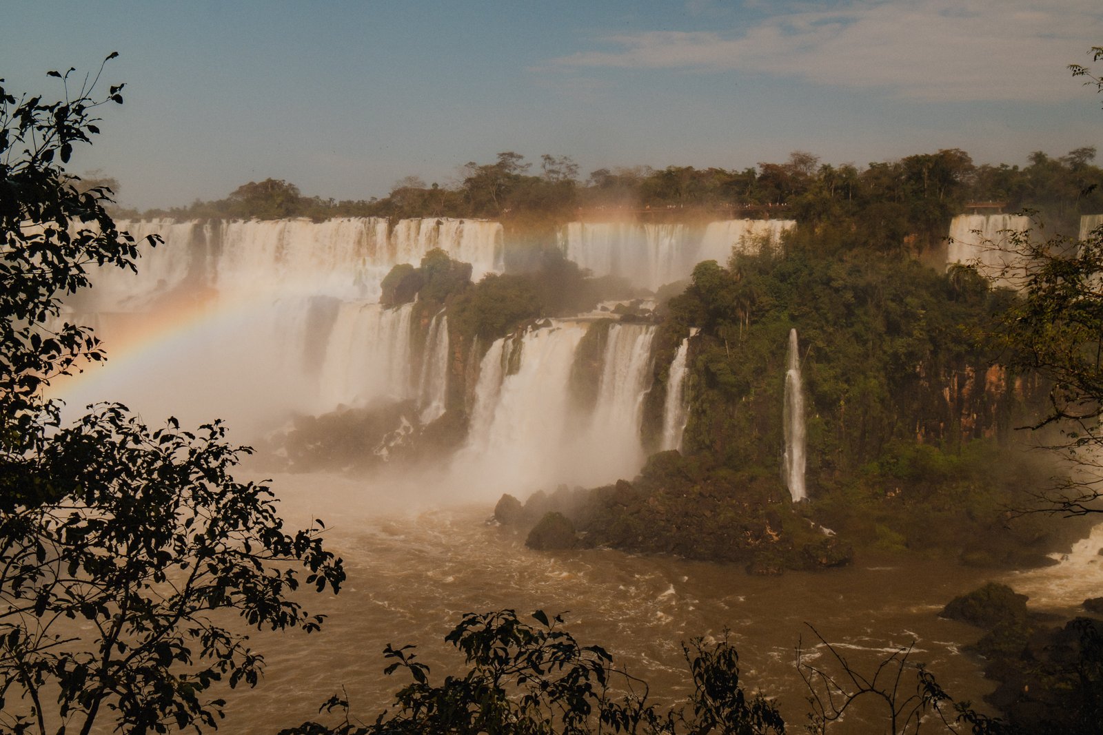 Iguaz&uacute; Falls with rainbow, Argentina